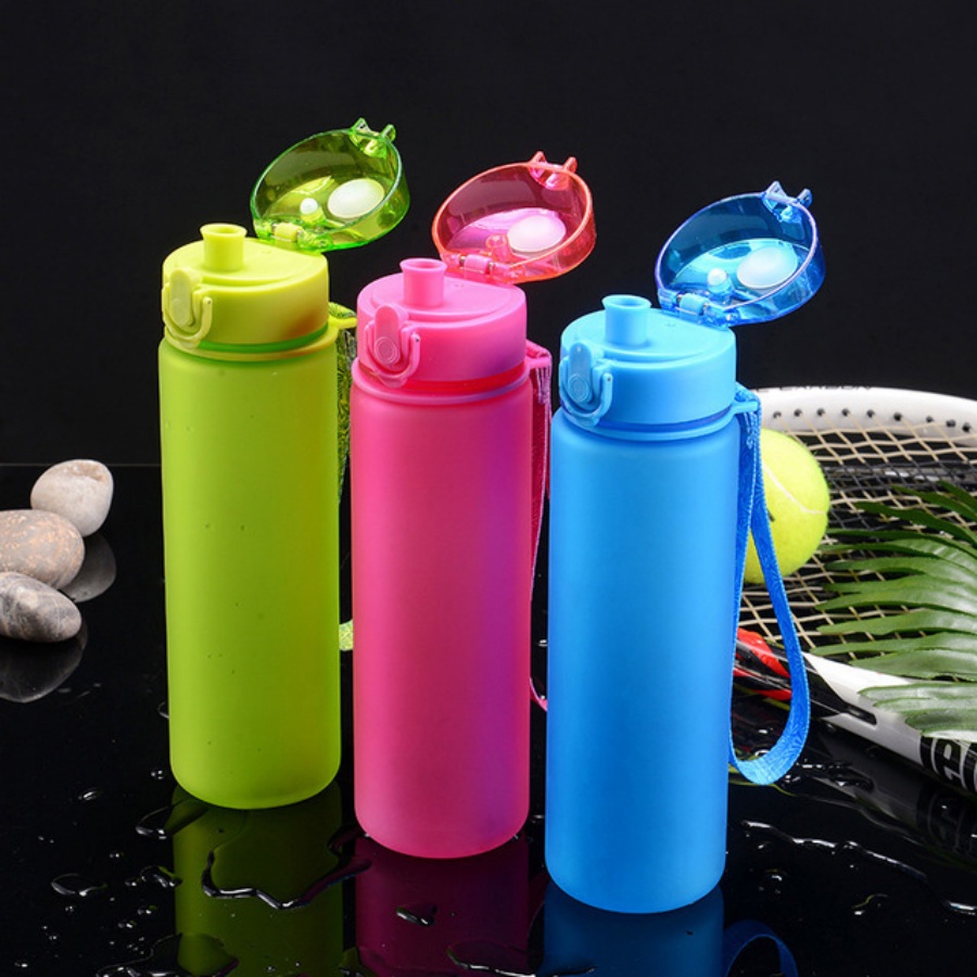  Bouncing Lid Frosted Plastic Water Bottle